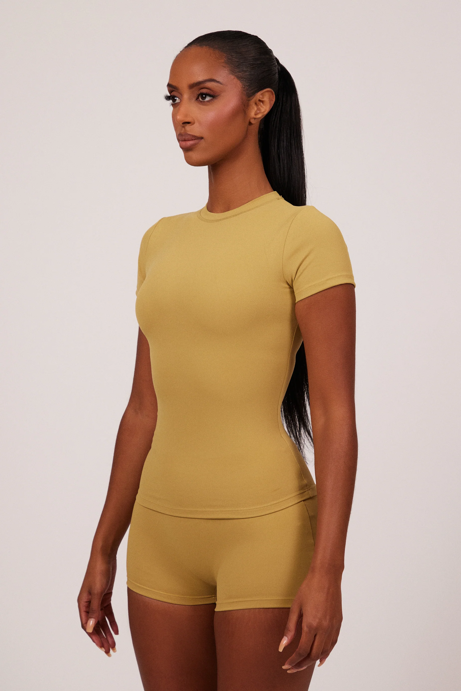 9470-the-sculpt-short-sleeve-tee-in-khaki-2.webp The Sculpt Short Sleeve Tee in Khaki