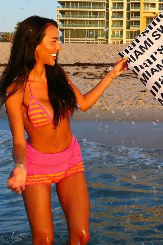 9490-the-guerda-shorts-in-pink-and-orange-1.webp The Guerda Shorts in Pink and Orange